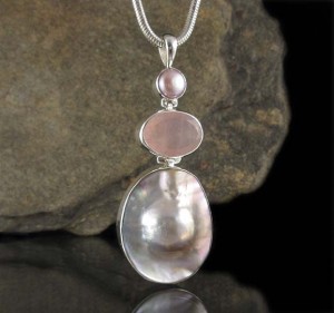 Pearl &  Rose Quartz & Blister Pearl Pdt Lge