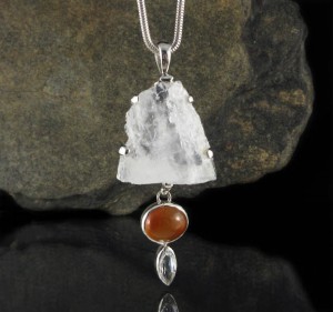 Aust. Desert Ice Quartz & Carnelian & White topaz Pdt Lge