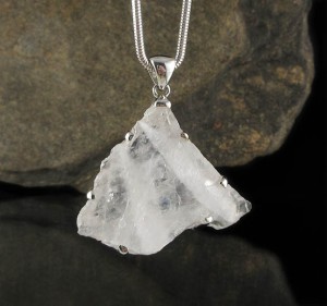 Aust. Desert Ice Quartz Pdt Lge