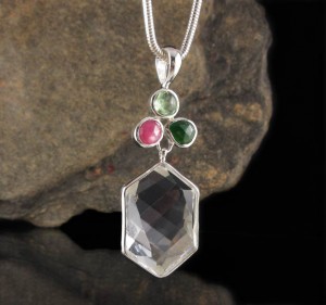 Sapphire & Chrome Diopside & Emerald Kyanite & Clear Quartz Pdt Lge