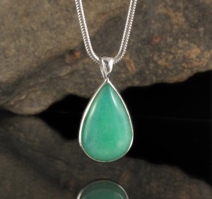 Chrysoprase Pendant Med