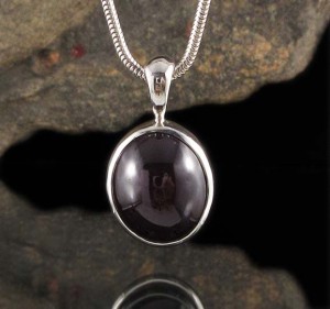 Star Garnet Pendant Sml