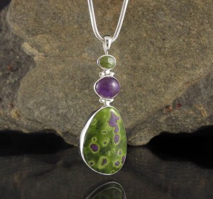Vesuvianite & Amethyst & Stichtite in Serpentine Pdt Lge