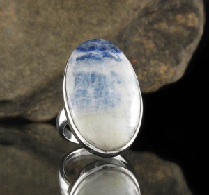 Blue Sheelite Ring