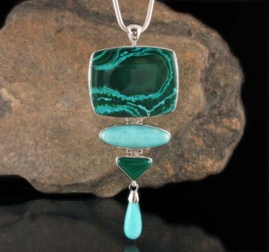 Malachite in Chrysocolla & Amazonite & Green Chalcedony Pdt XL