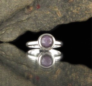 Mulberry Sapphire Ring