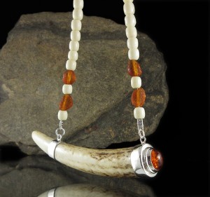 Deer Antler & Amber & Bone N/L