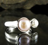 Multi-coloured Pearl Ring