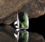 Chrome Chalcedony ring