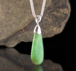 Chrysoprase Pendant Med