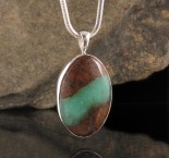 Chrysoprase in Matrix Pdt Lge