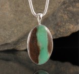 Chrysoprase in Matrix Pdt Lge