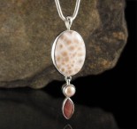 Thomsonite & Pearl & Apricot Moonstone Pdt Lge