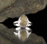 Golden Sheen Sapphire Ring