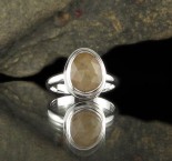 Golden Sheen Sapphire Ring