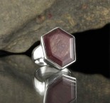 Mulberry Sapphire Ring