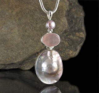 Pearl &  Rose Quartz & Blister Pearl Pdt Lge