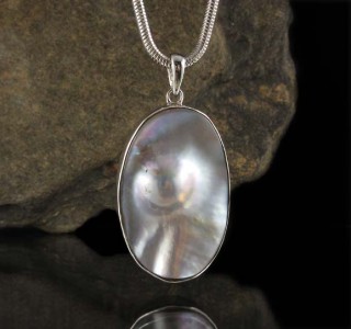 Blister Pearl Pendant Large