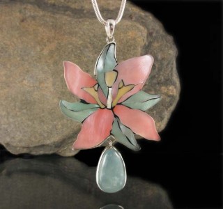 Mother of Pearl Inlay & Aquamarine Pdt XL