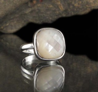Mother of Pearl Ring