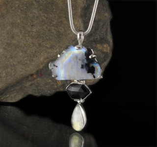 Rainbow Moonstone & Black Tourmaline Pdt Lge
