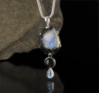 Rainbow Moonstone & Black Tourmaline Pdt Lge