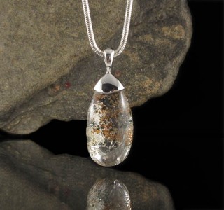 Lodolite Pendant Med