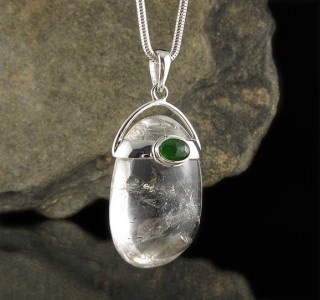 Chrome Diopside & Clear Quartz Pdt Lge