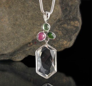 Sapphire & Chrome Diopside & Emerald Kyanite & Clear Quartz Pdt Lge