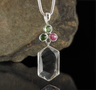 Sapphire & Chrome Diopside & Emerald Kyanite & Clear Quartz Pdt Lge