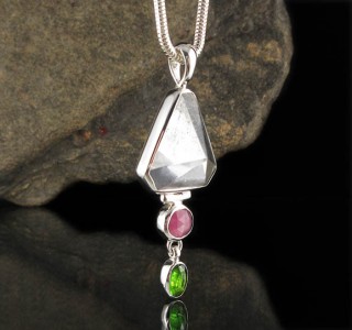 Clear Quartz & Sapphire & Chrome Diopside Pdt Med