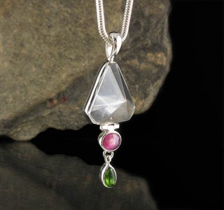 Clear Quartz & Sapphire & Chrome Diopside Pdt Med