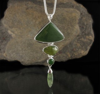 Canadian Jade & Vesuvianite & Kyanite Pdt Lge