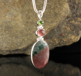 Tourmaline & Strawberry Quartz & Moss Agate Pdt Med