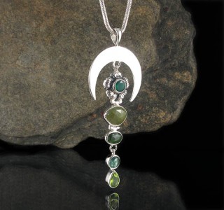 Green Chalcedony, Vesuvianite, Chrome Diopside, Kyanite & Peridot Pdt Lge