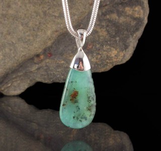 Chrysoprase Pendant Med