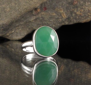 Chrysoprase Ring