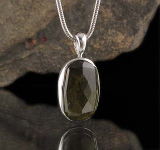 Grossular Garnet Pendant Sml