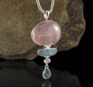 Rose Quartz & Aquamarine Pdt Lge