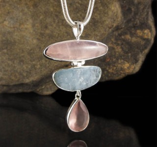 Rose Quartz & Aquamarine Pdt Lge