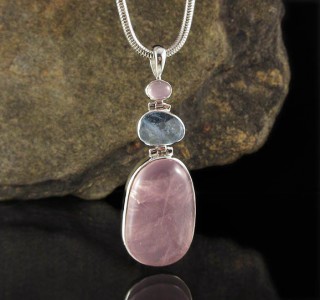 Rose Quartz & Aquamarine Pdt Lge