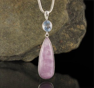 Blue Topaz & Kunzite Pdt Lge