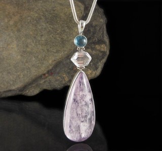 Emerald Kyanite & Tibetan Quartz & Kunzite Pdt XL