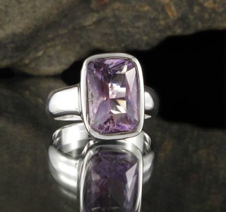 Aust. Amethyst Ring