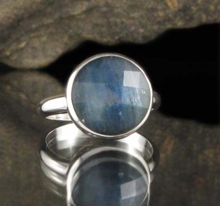 Aust. Kyanite Ring