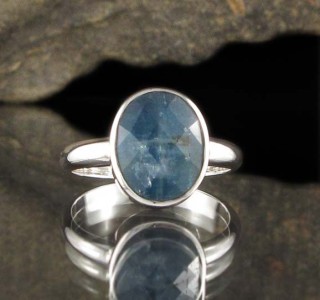Aust. Kyanite Ring
