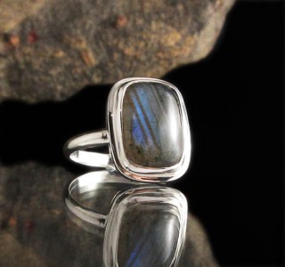 Labradorite Ring