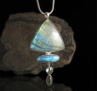 Labradorite & Praisiolite Pdt XXL