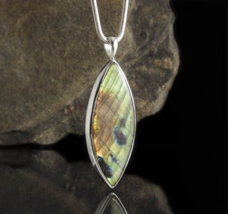 Labradorite Pendant Lge