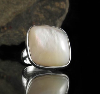 Mother of Pearl Ring